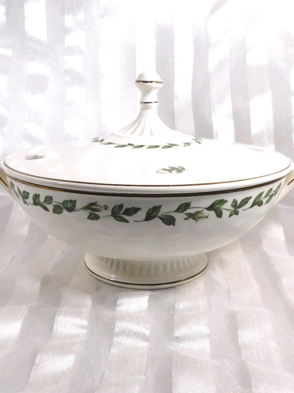 Halls Round Footed Covered Vegetable Dish in Cameo Rose # 26278